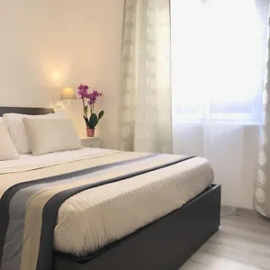 3* Pensjonat Angolo Di
